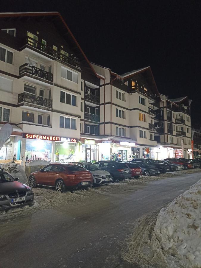 דירות בורובץ Iglika 2 Snowy Night V 31 מראה חיצוני תמונה